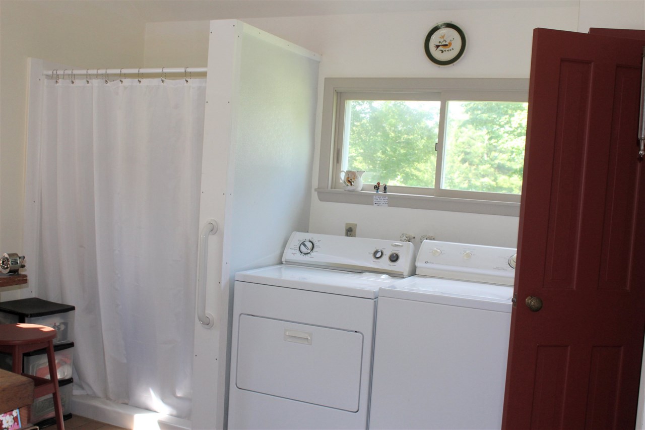 1449 South Stream Road Pownal, VT 05201 - Photo 13 of 40