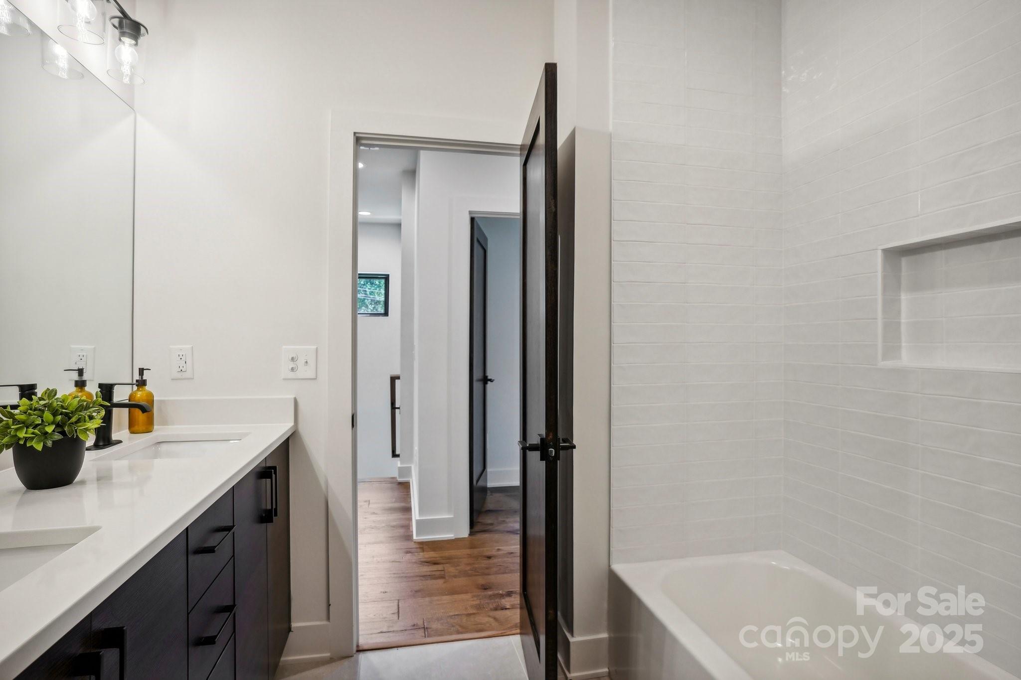 5610 Farmbrook Drive Charlotte, NC 28210 - Photo 33 of 45