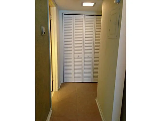 $1,600 | 10762 La Placida Drive, Unit 305, Coral Springs, FL 33065