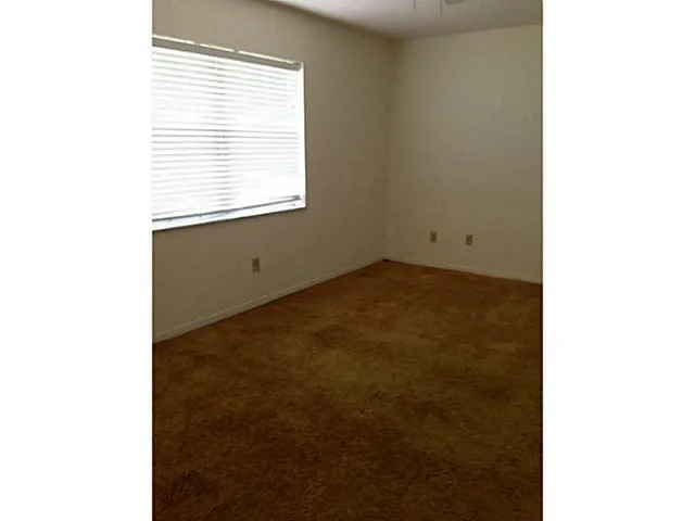 $1,600 | 10762 La Placida Drive, Unit 305, Coral Springs, FL 33065