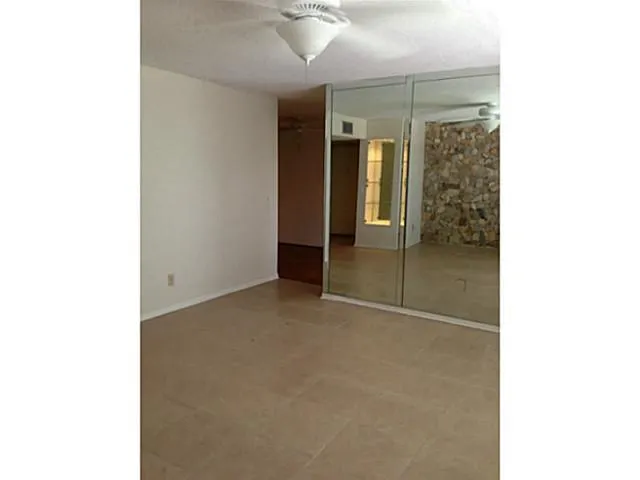 $1,600 | 10762 La Placida Drive, Unit 305, Coral Springs, FL 33065