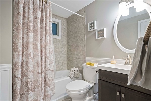 131 Glades Road Scituate, MA 02066 - Photo 14 of 19