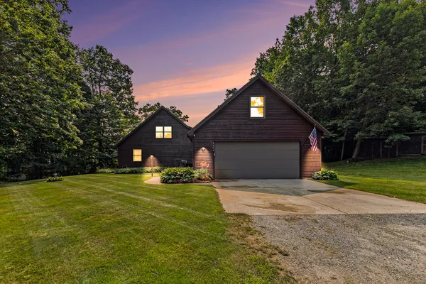 $584,000 | 3324 South Ironwood Drive, Ludington, MI 49431