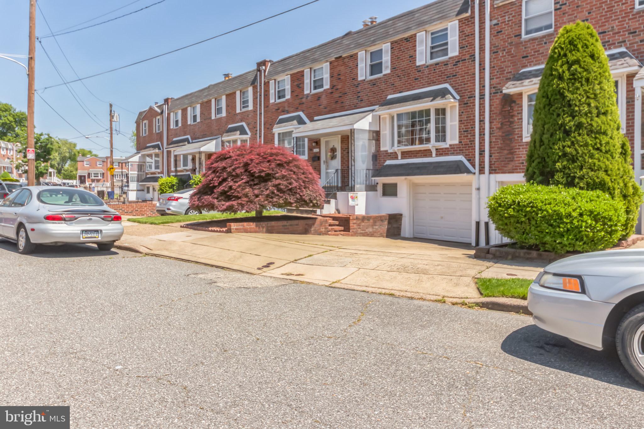 12415 Wyndom Road Philadelphia, PA 19154 - Photo 3 of 27