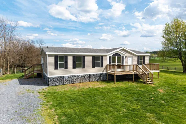 $249,000 | 14196 American Legion Drive, Broadway, VA 22815