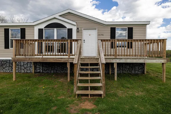 $249,000 | 14196 American Legion Drive, Broadway, VA 22815