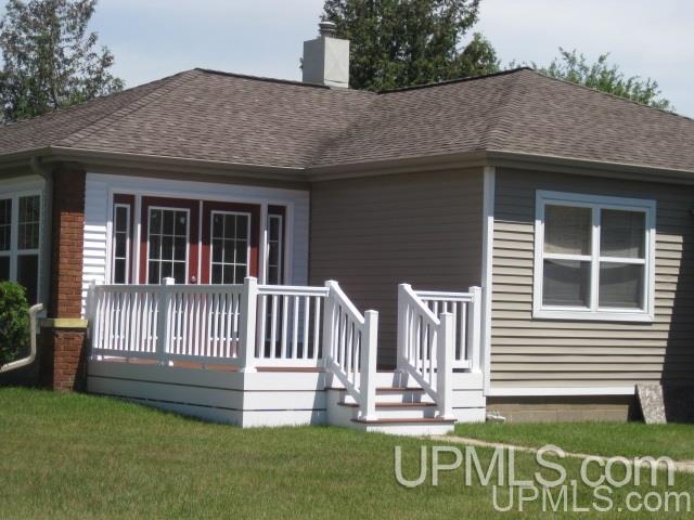 10568 South 75 Road Rapid River, MI 49878 - Photo 2 of 19 Gallery Image 2