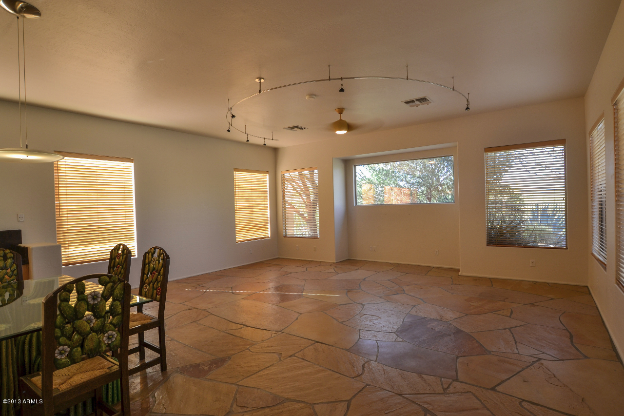 5058 East Sleepy Ranch Road Cave Creek, AZ 85331 - Photo 19 of 41 Great room
