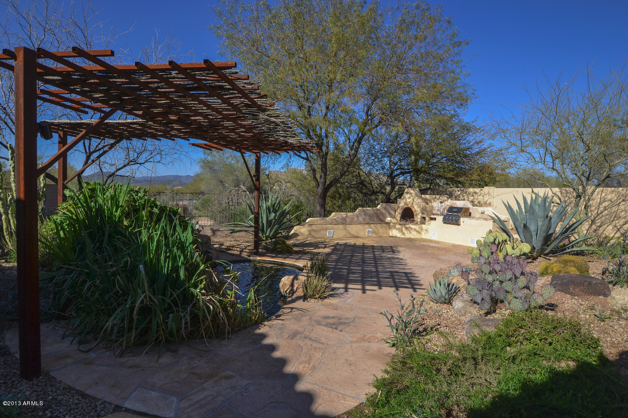 5058 East Sleepy Ranch Road Cave Creek, AZ 85331 - Photo 6 of 41 backyard