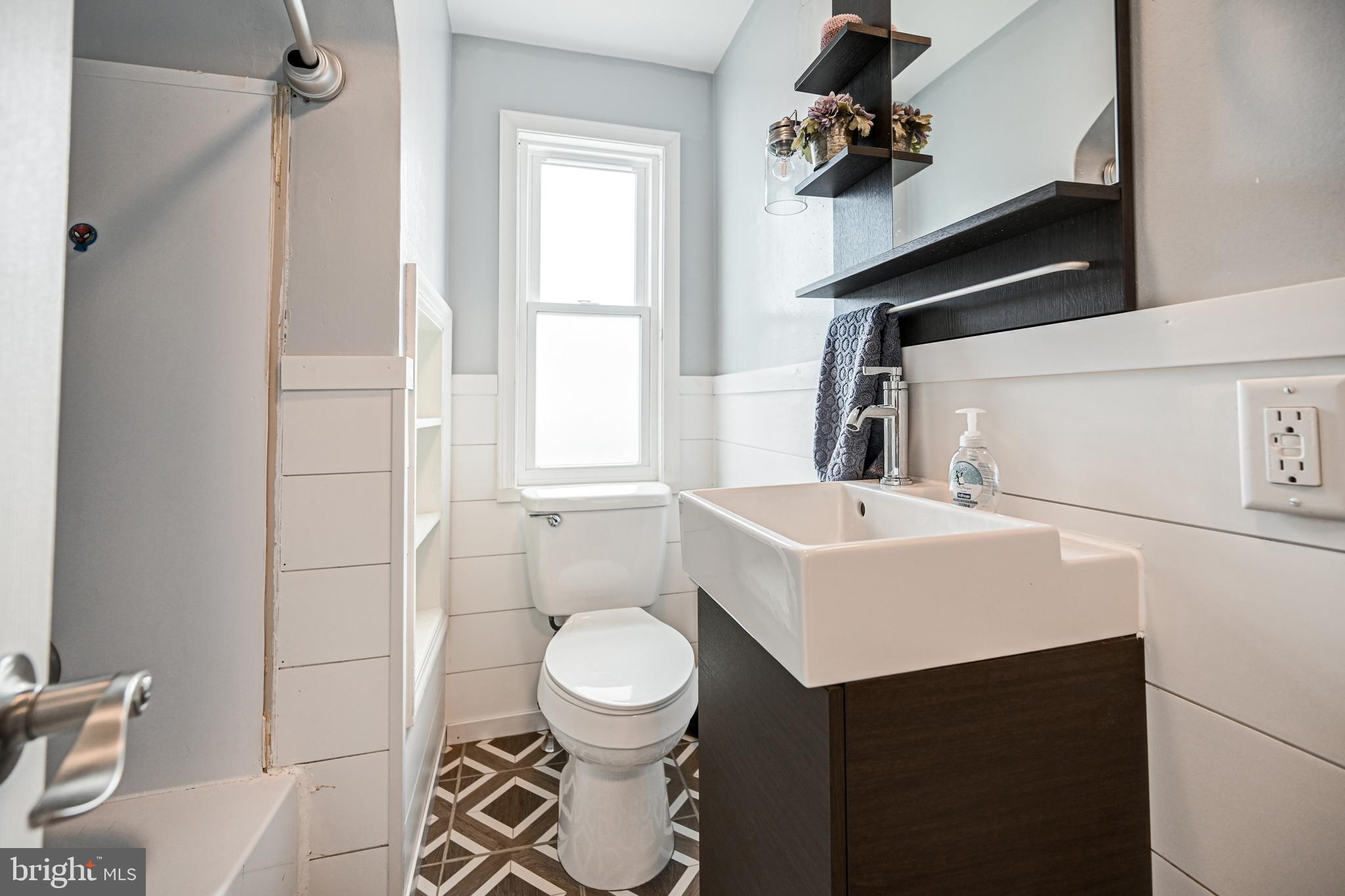 713 Noonan Road York, PA 17404 - Photo 15 of 28 Gallery Image 15