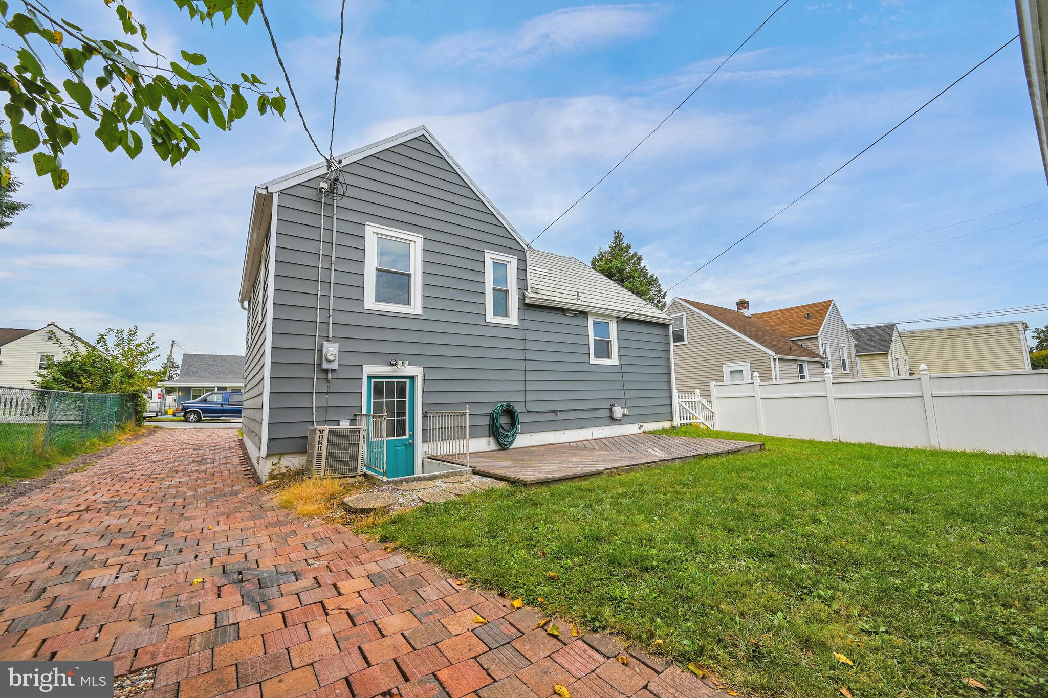 713 Noonan Road York, PA 17404 - Photo 25 of 28 Gallery Image 25