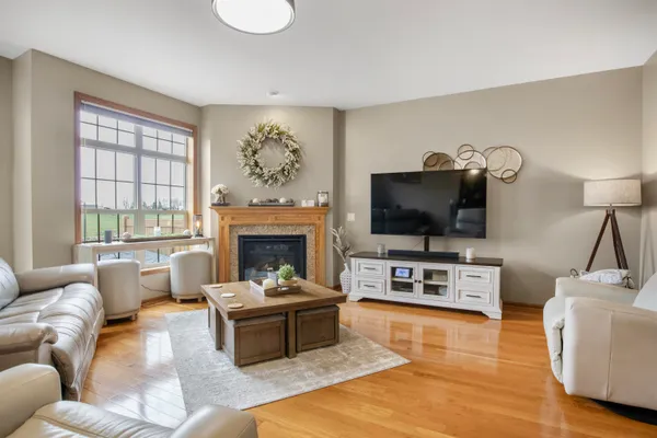 $459,900 | 1028 20th Street, Unit 3, Prairie du Sac, WI 53578