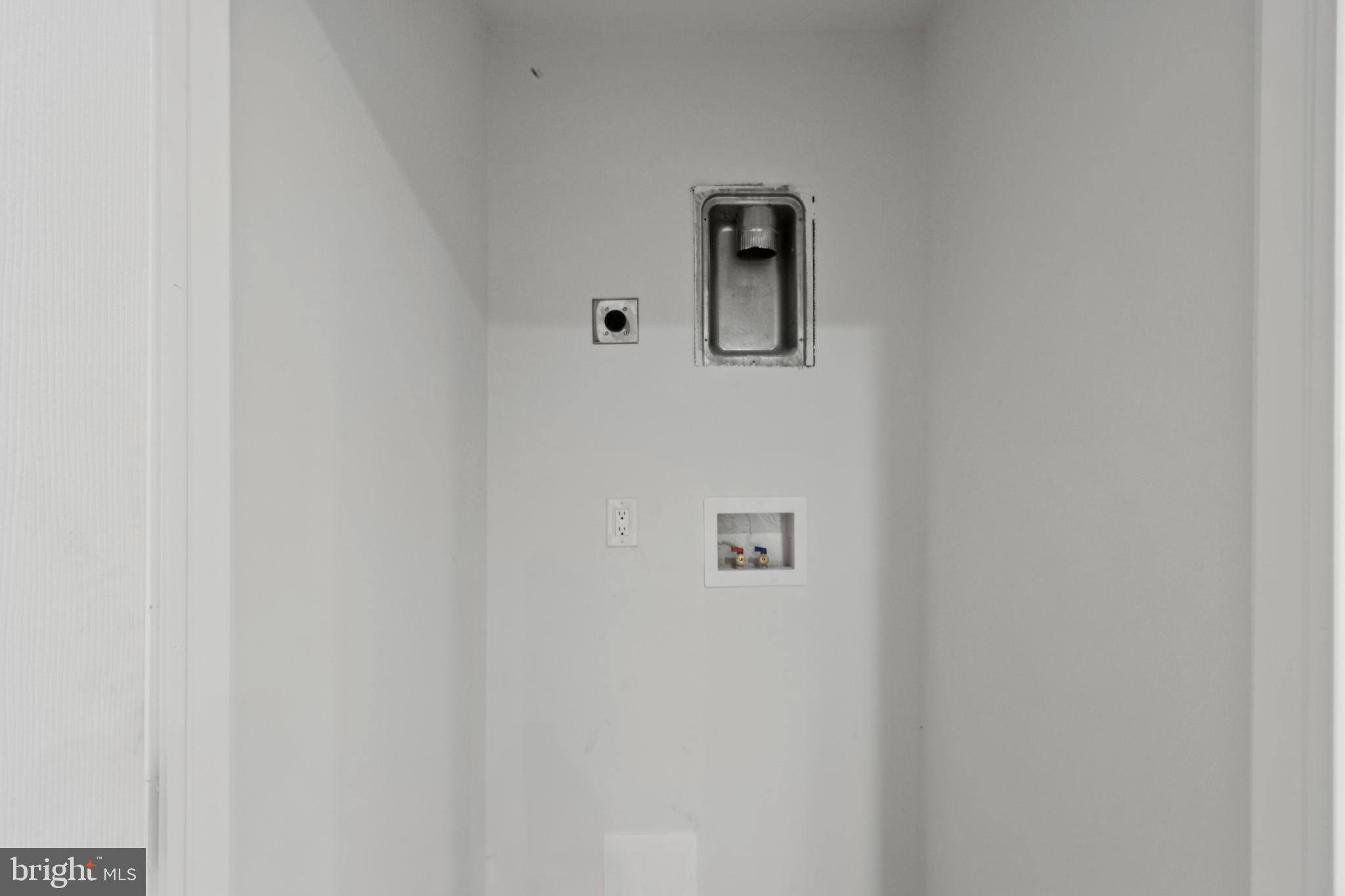 18084 Monrovia Road Orange, VA 22960 - Photo 23 of 28 a white wall with a shower