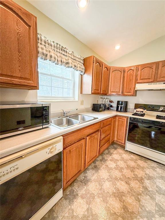 119 Fortieth Street Butler, PA 16001 - Photo 16 of 43