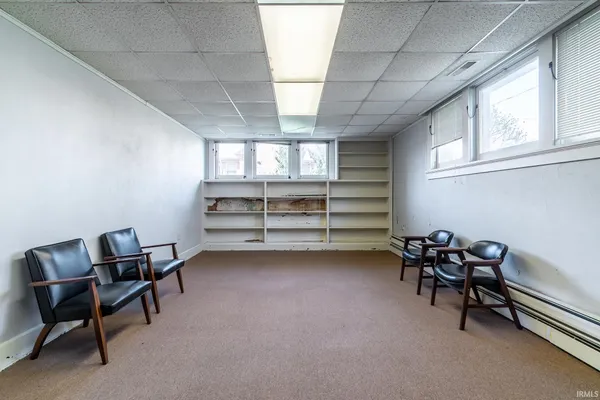 $250,000 | 124 East Rush Street, Kendallville, IN 46755