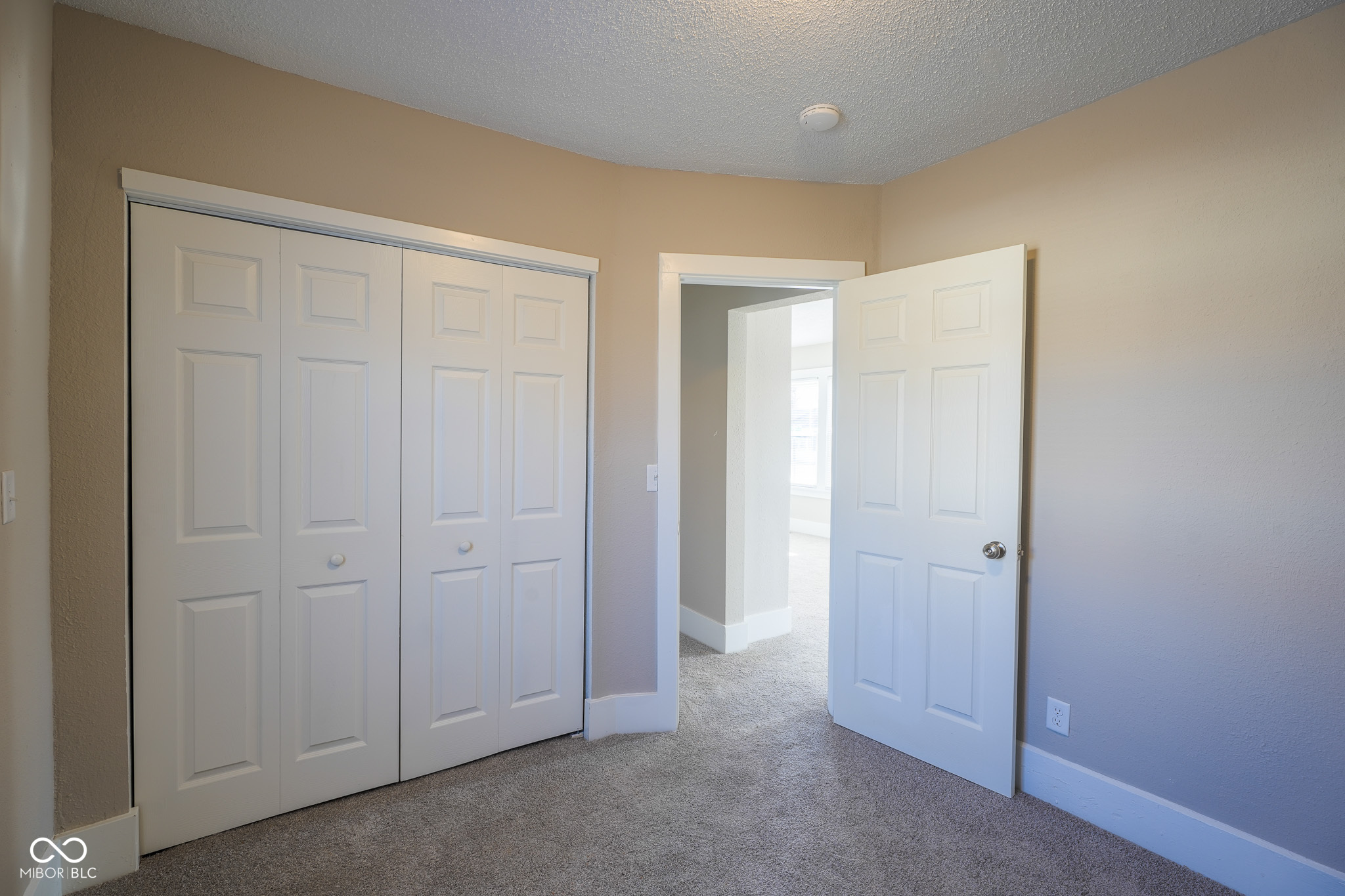 1423 Fountain Street Anderson, IN 46016 - Photo 12 of 16