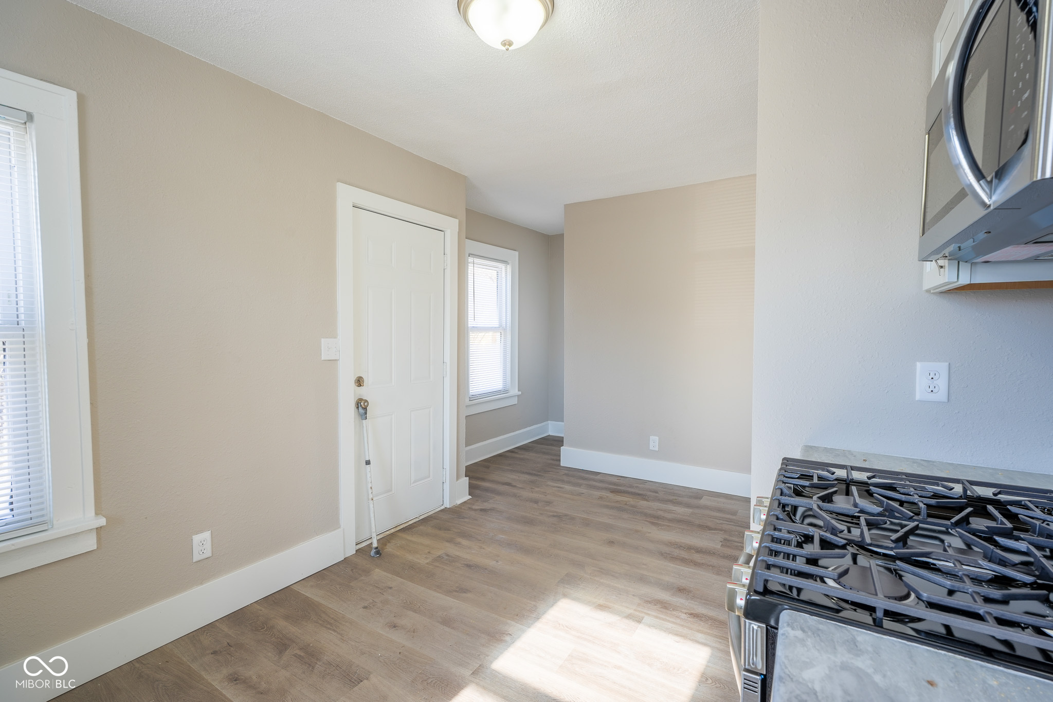 1423 Fountain Street Anderson, IN 46016 - Photo 4 of 16