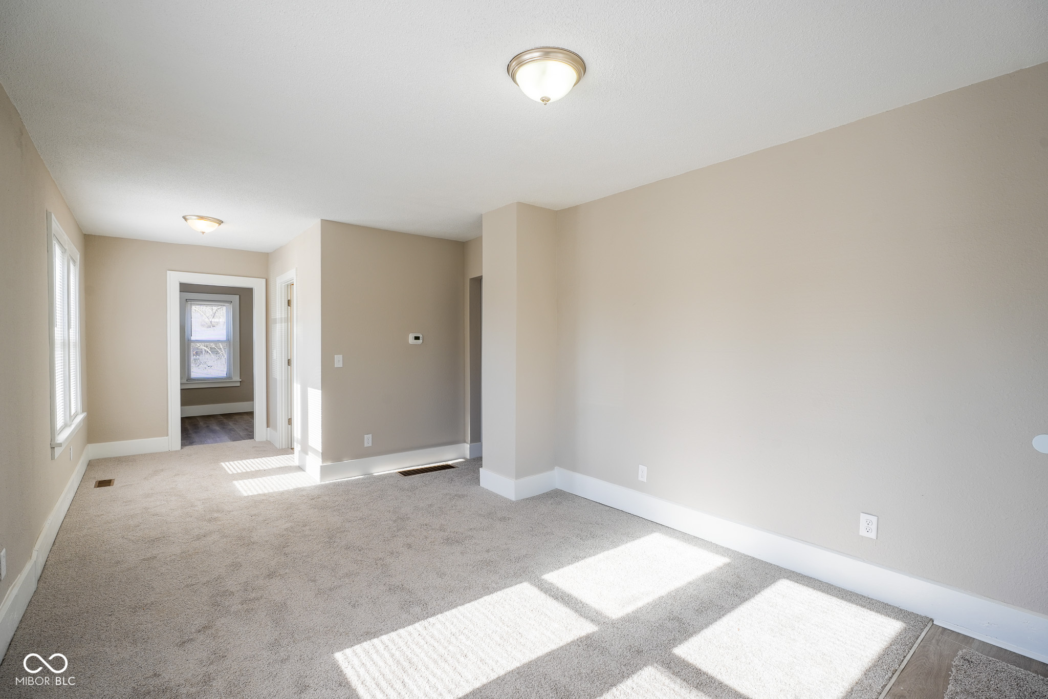 1423 Fountain Street Anderson, IN 46016 - Photo 5 of 16