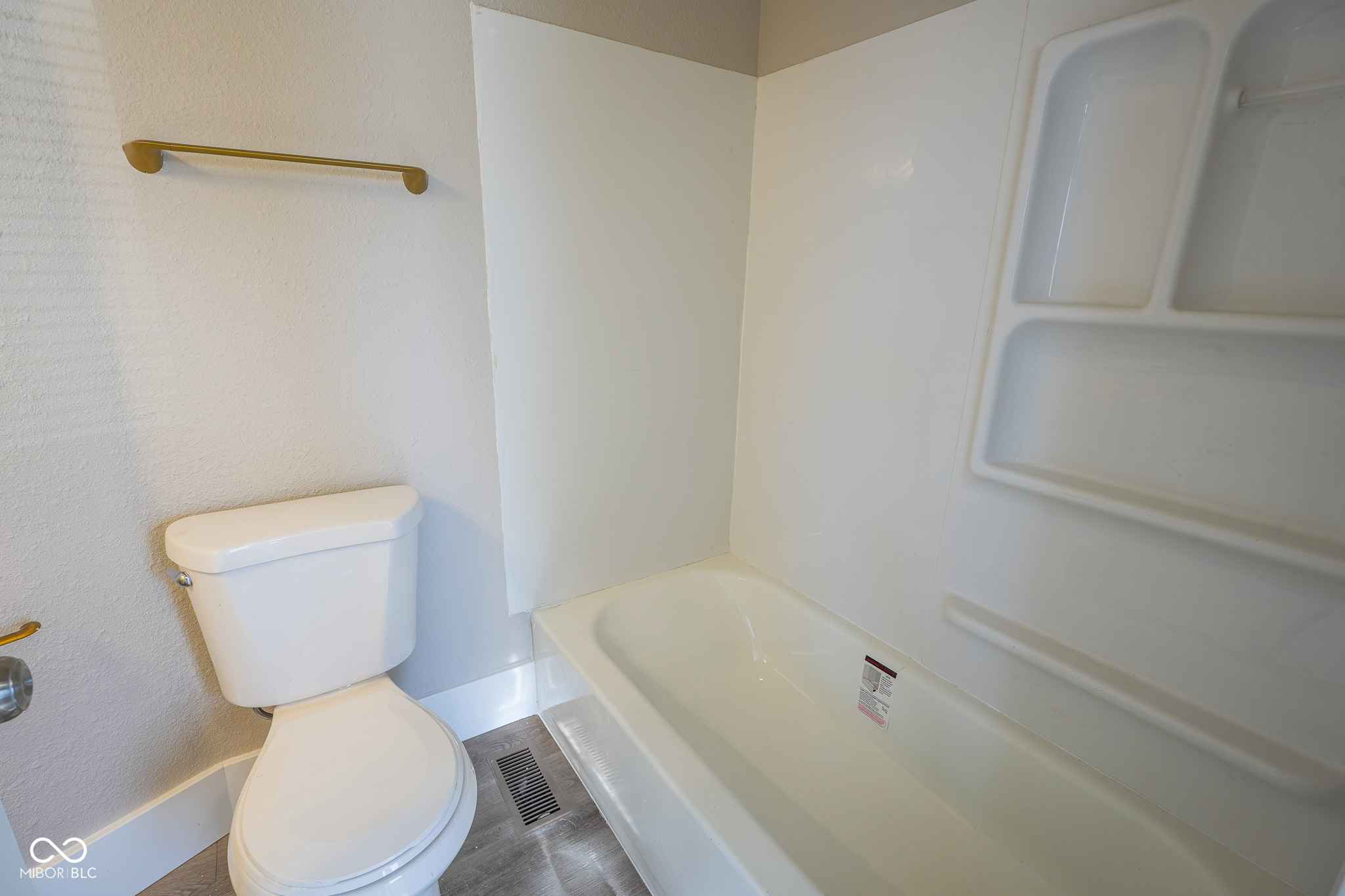 1423 Fountain Street Anderson, IN 46016 - Photo 8 of 16