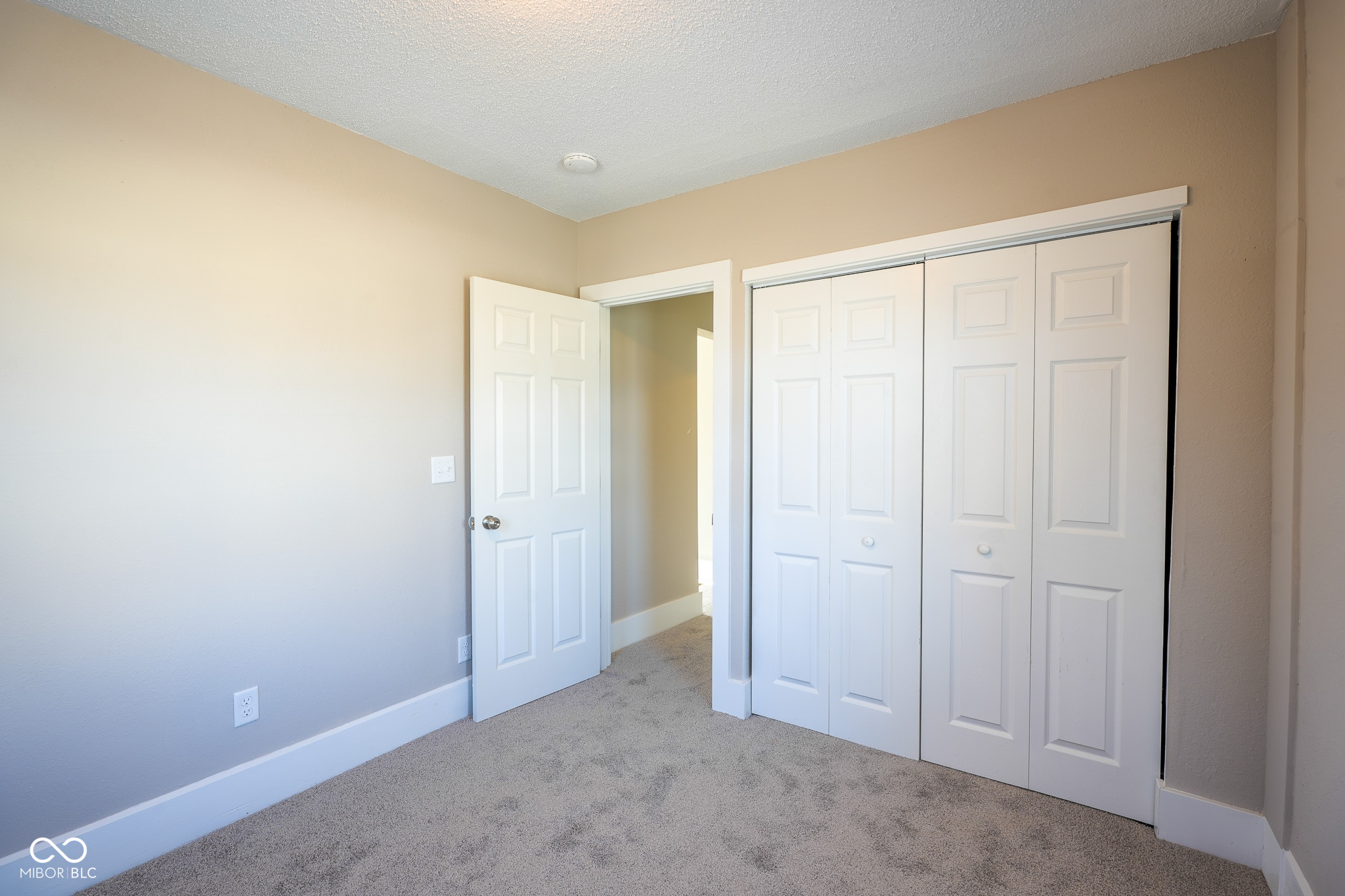 1423 Fountain Street Anderson, IN 46016 - Photo 10 of 16