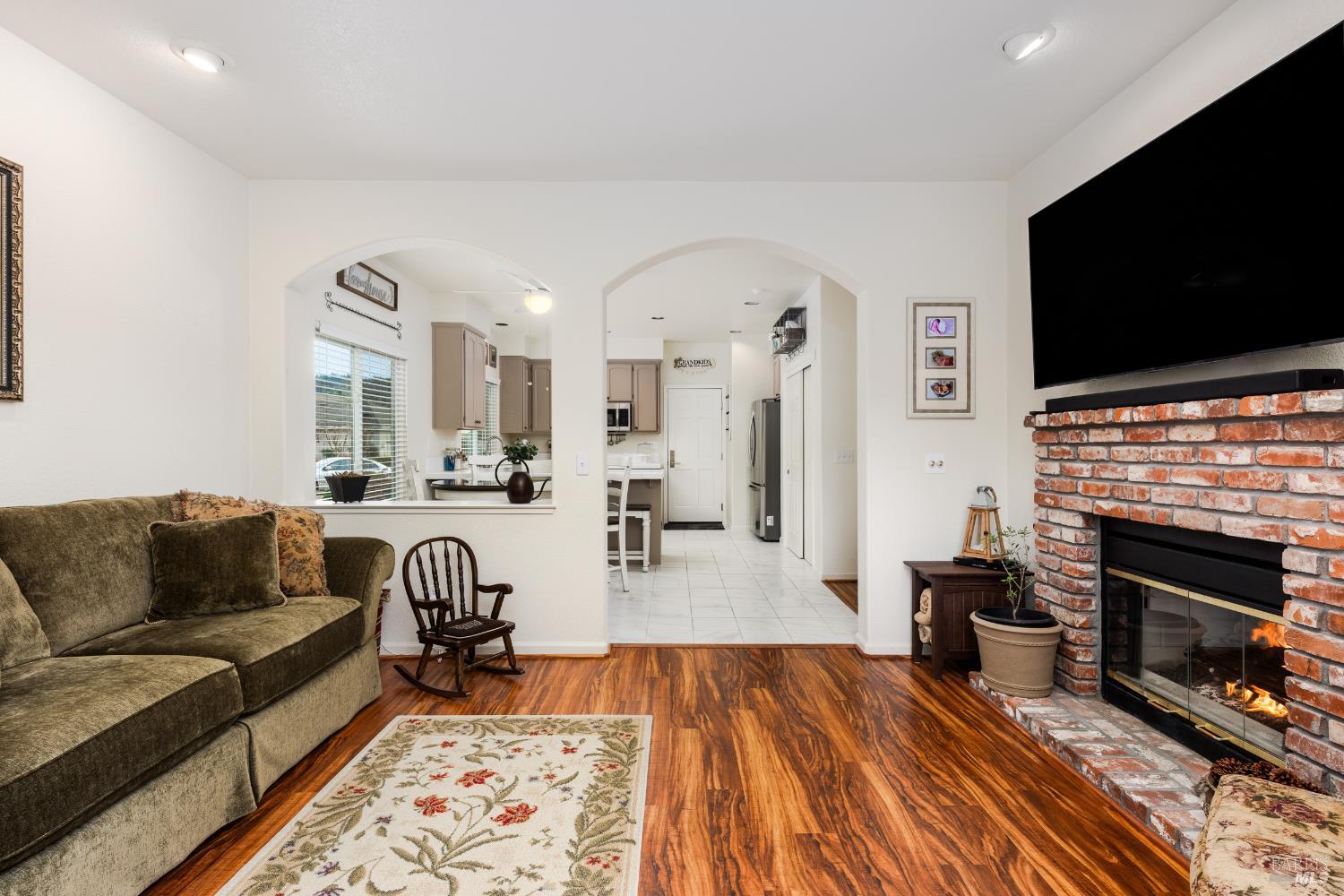 6749 Wintergreen Court Santa Rosa, CA 95409 - Photo 11 of 33