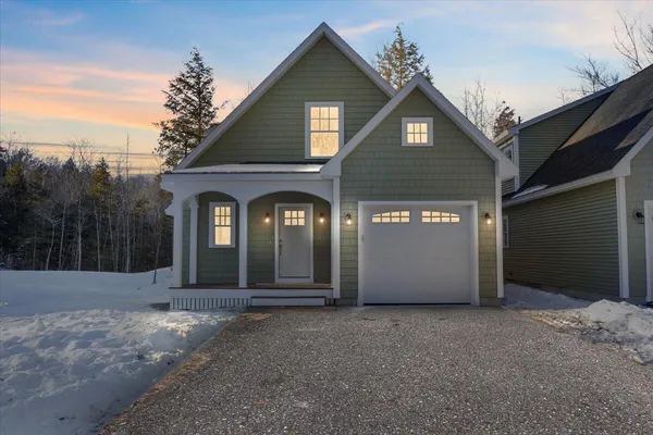 $525,000 | 4 Cortland Place, Unit 3, Standish, ME 04084