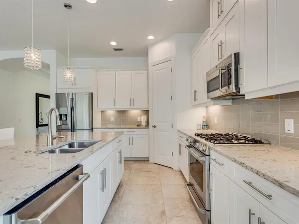 $4,500 | 3929 Waypoint Avenue, Osprey, FL 34229