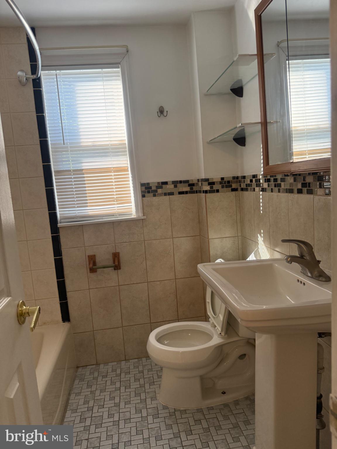 697 Old Marple Road Springfield, PA 19064 - Photo 24 of 39 Gallery Image 24