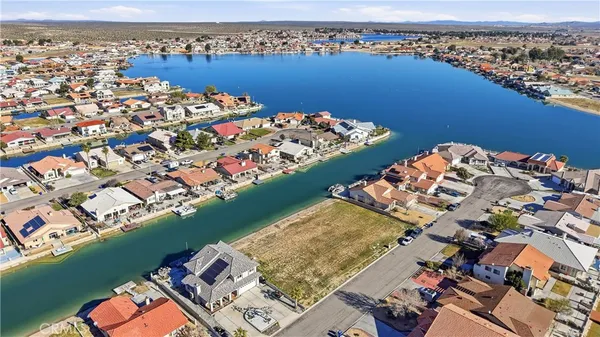 $95,000 | 26414 Edgewater Lane, Helendale, CA 92342