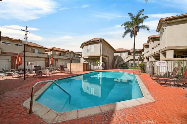 $679,999 | 1215 North San Gabriel Avenue, Unit 309, Azusa, CA 91702