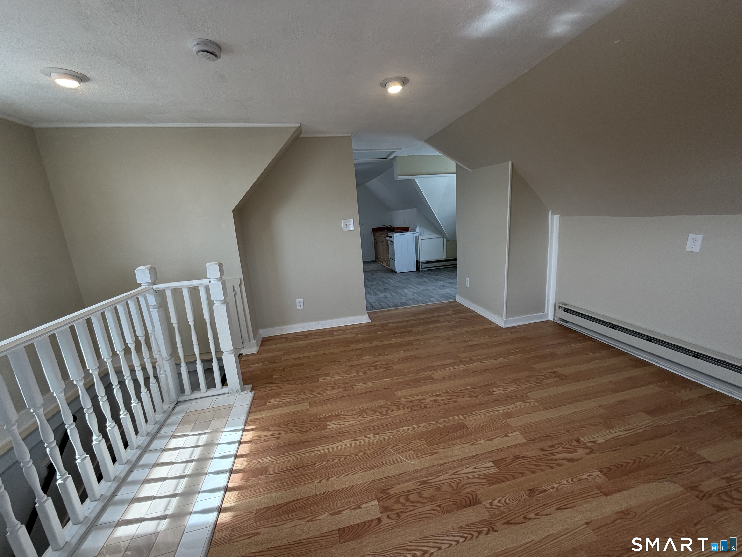 78 Francis Street Waterbury, CT 06708 - Photo 4 of 10