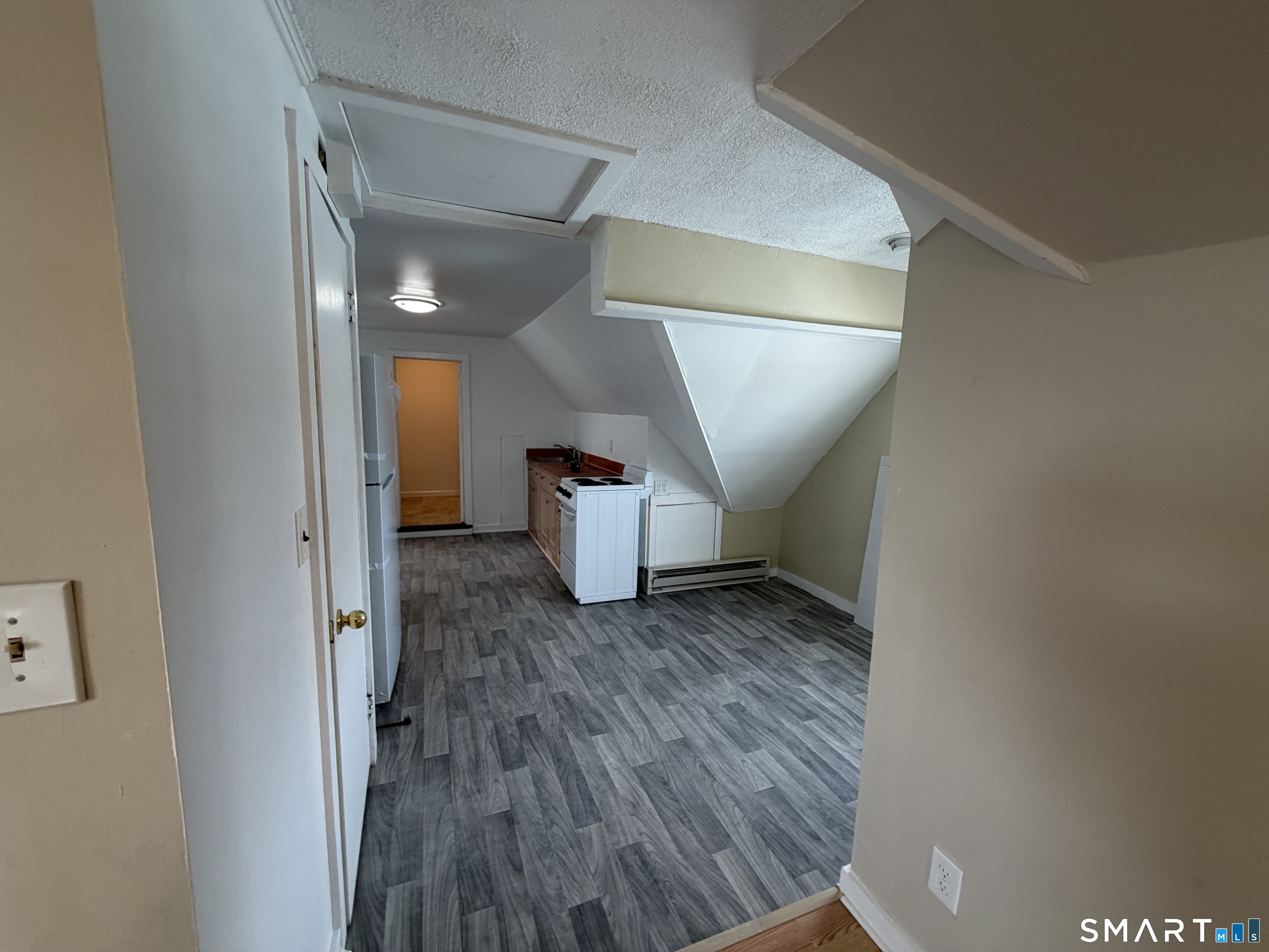 78 Francis Street Waterbury, CT 06708 - Photo 7 of 10