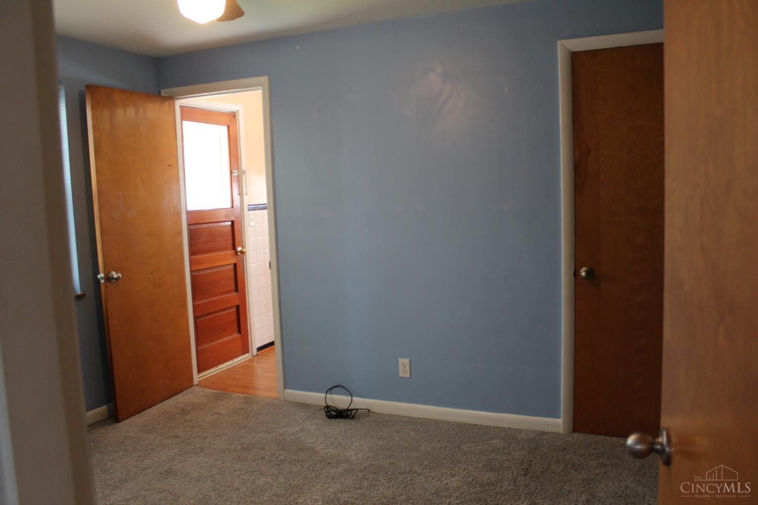 5418 Delhi Road Cincinnati, OH 45238 - Photo 14 of 27 Gallery Image 14