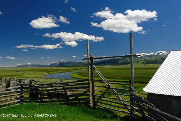 $6,350,000 | North Valley Road, Lima, MT 59739
