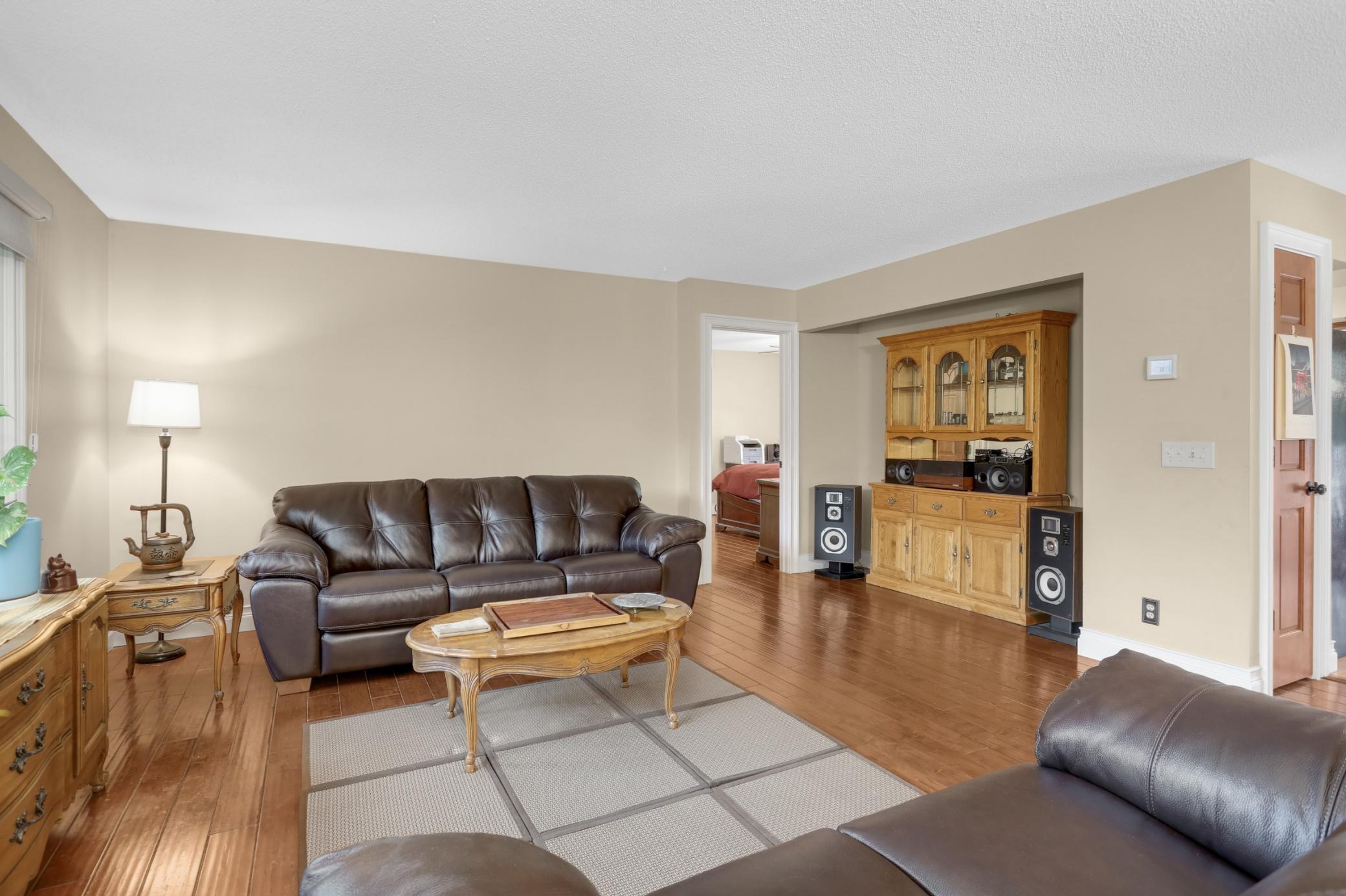 5139 Woodhill Road Minnetonka, MN 55345 - Photo 16 of 41