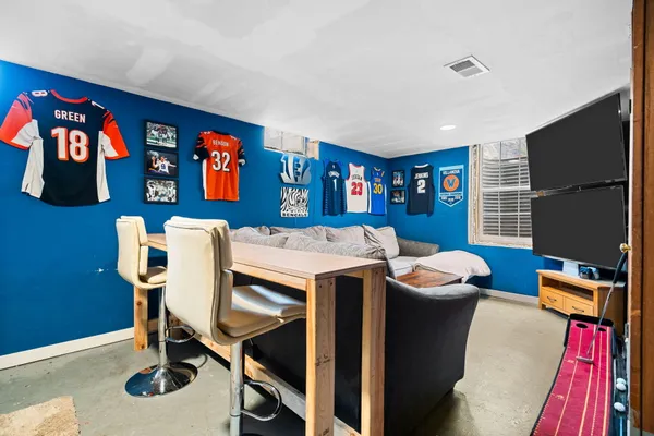 $199,000 | 670 Desoto Avenue, Ypsilanti, MI 48198