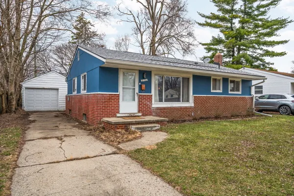 $199,000 | 670 Desoto Avenue, Ypsilanti, MI 48198