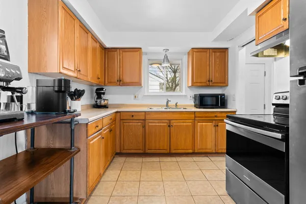 $199,000 | 670 Desoto Avenue, Ypsilanti, MI 48198