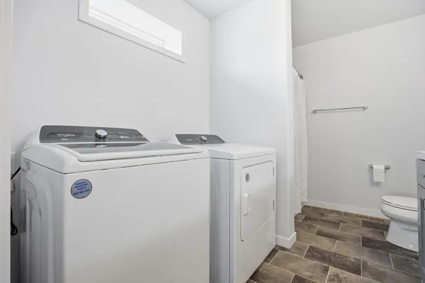 $550,000 | 4756 34th Street South, Fargo, ND 58104