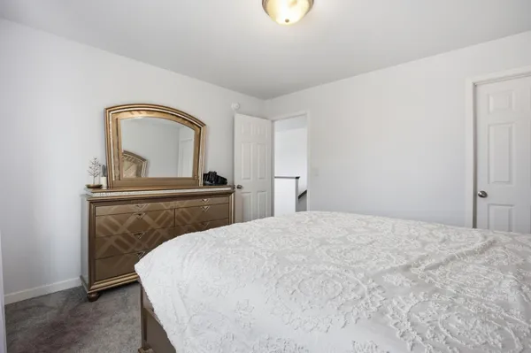 $550,000 | 4756 34th Street South, Fargo, ND 58104