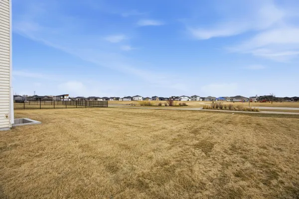 $550,000 | 4756 34th Street South, Fargo, ND 58104