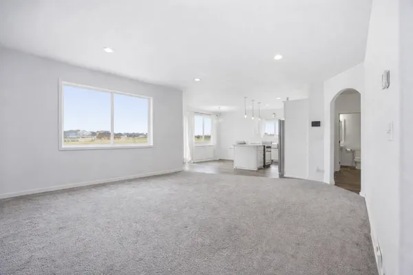 $550,000 | 4756 34th Street South, Fargo, ND 58104