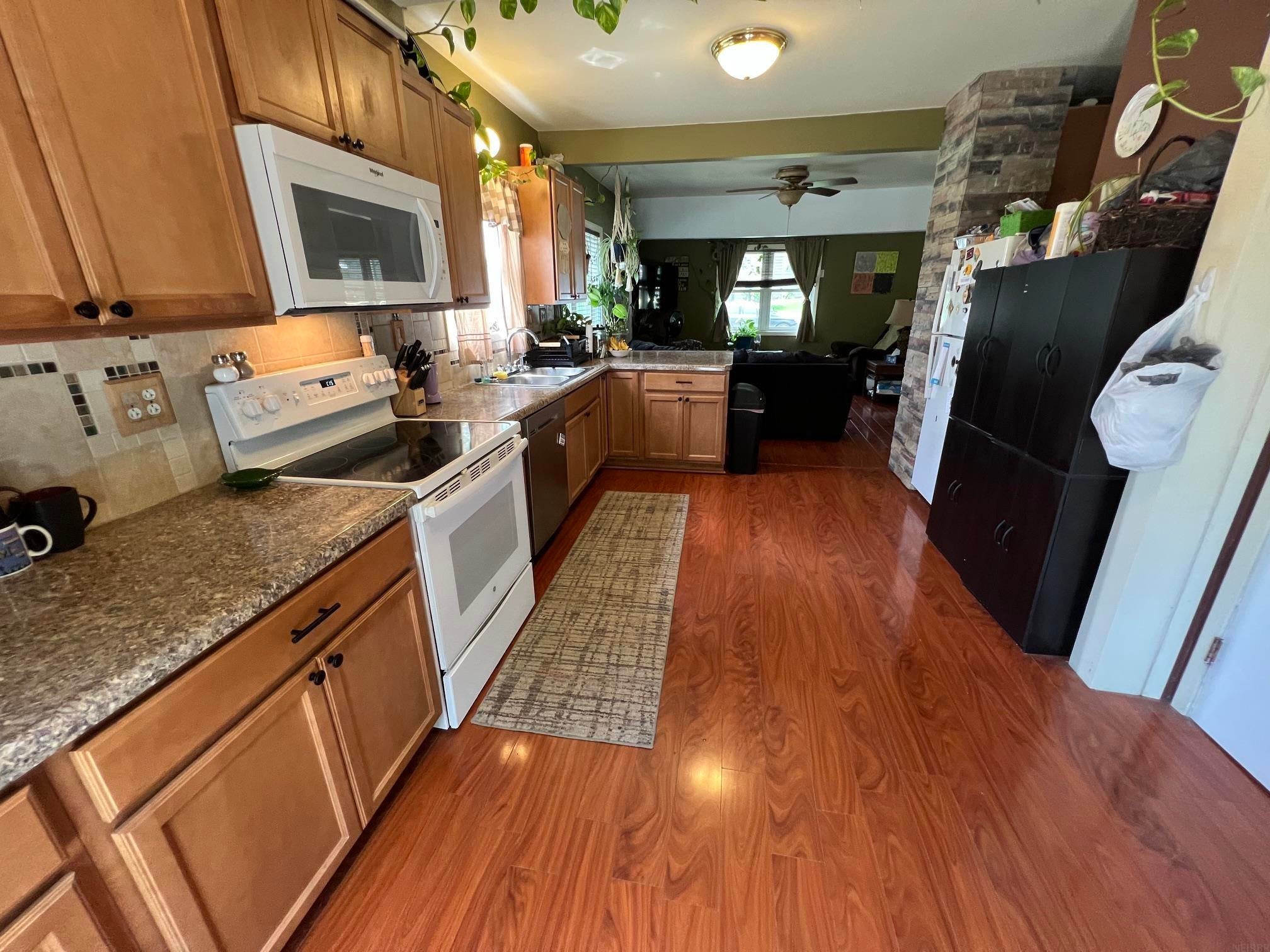 407 Union Street Fayette, IA 52142 - Photo 8 of 24 Gallery Image 8