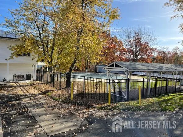 $275,000 | 12 Louisiana Drive, Unit D, Old Bridge, NJ 07747
