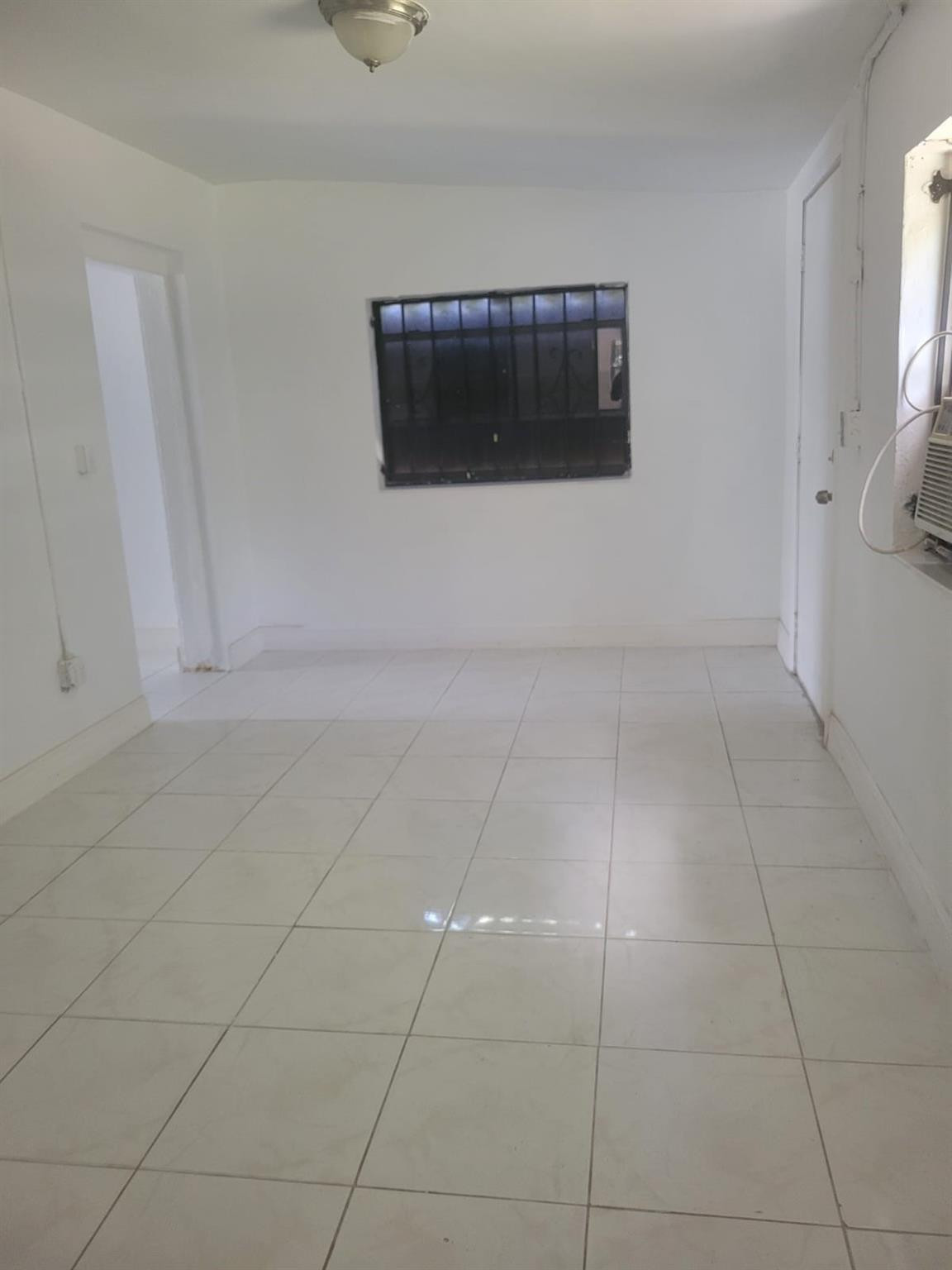 1815 Northwest 88th Terrace Miami, FL 33147 - Photo 9 of 18 Photo 9