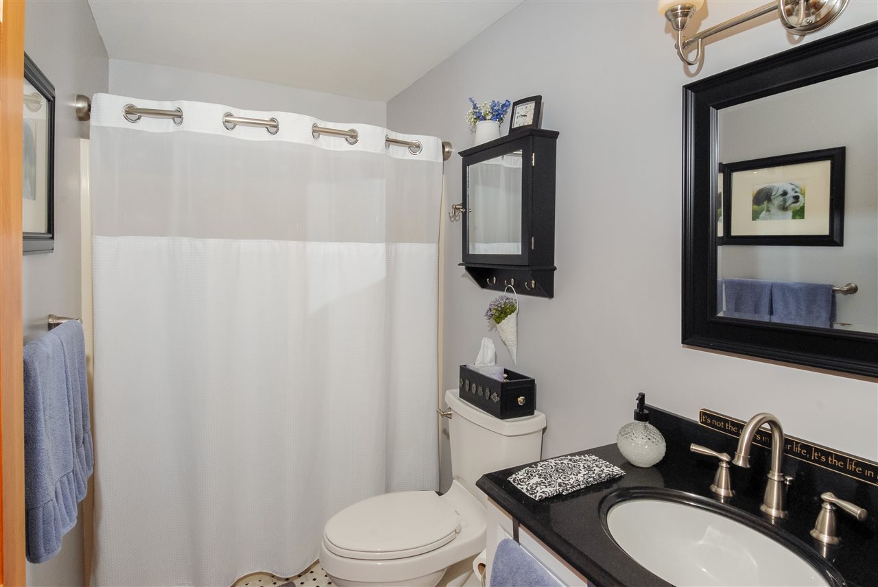 419 North Line Road Wolfeboro, NH 03894 - Photo 12 of 23