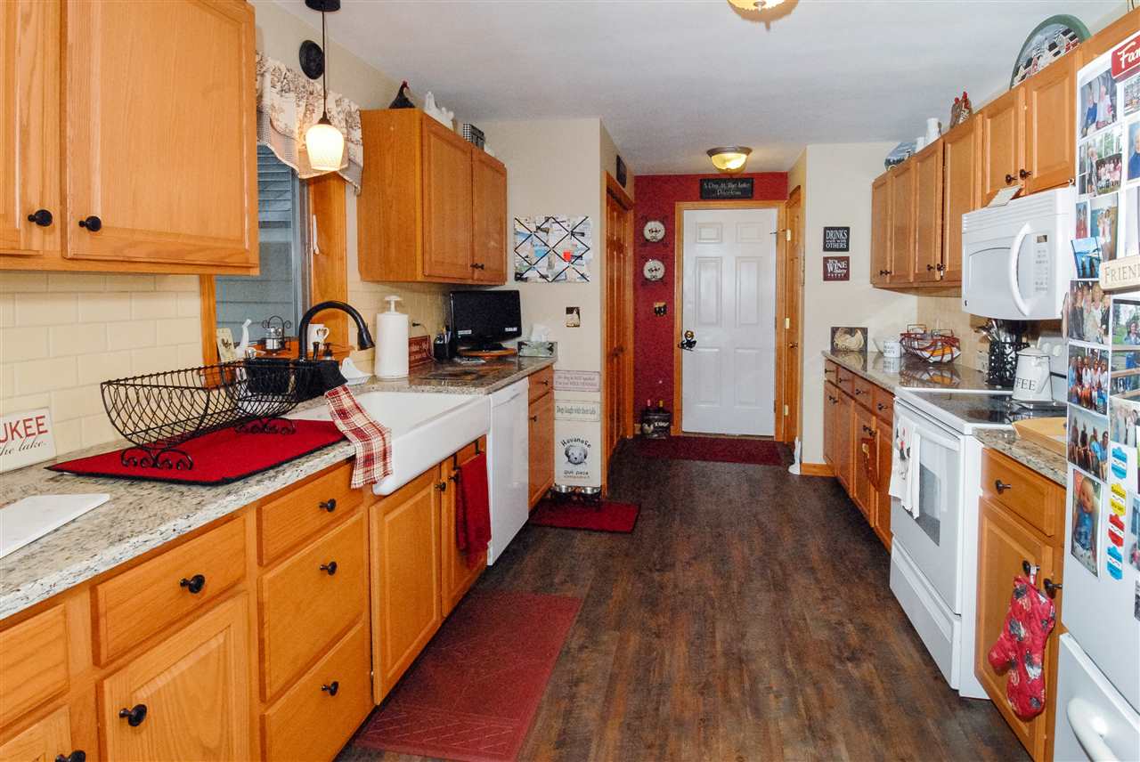 419 North Line Road Wolfeboro, NH 03894 - Photo 3 of 23