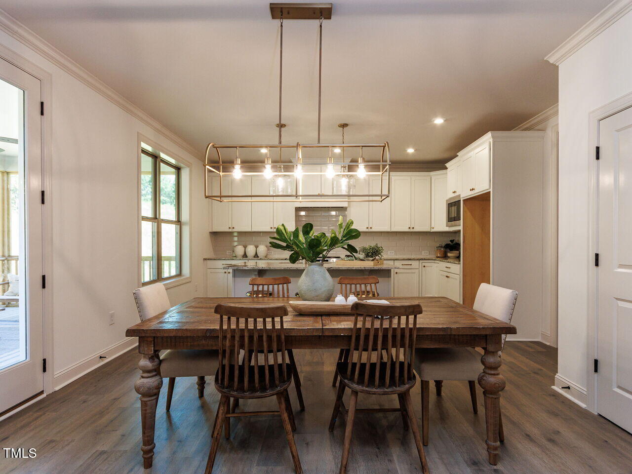 6040 Scalybark Road Durham, NC 27712 - Photo 12 of 37 011-1280x960-breakfast-nook