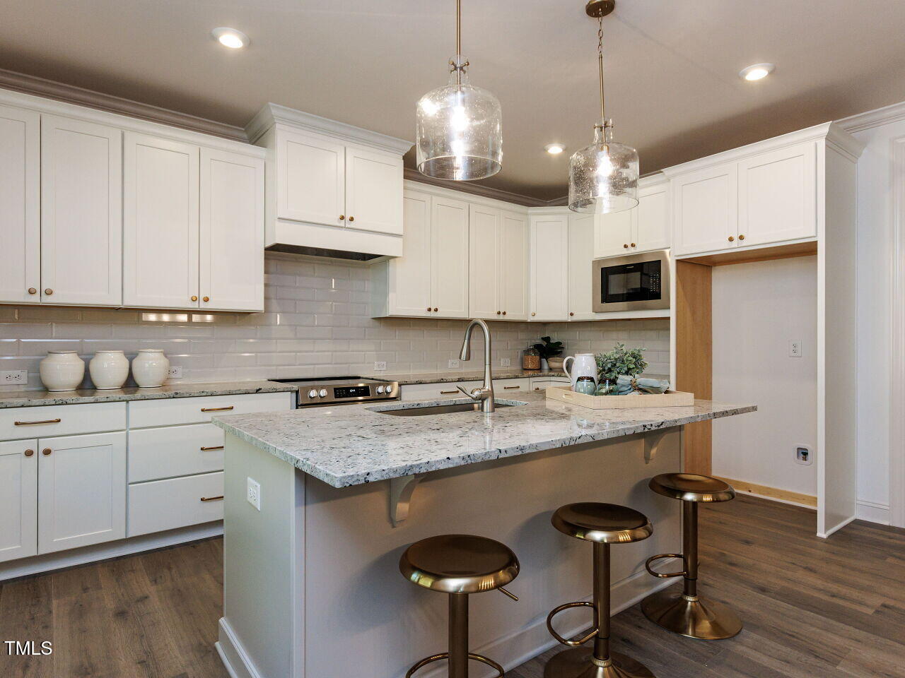 6040 Scalybark Road Durham, NC 27712 - Photo 13 of 37 012-1280x960-kitchen