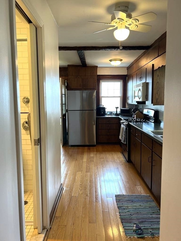 5 Glenmont Road Boston, MA 02135 - Photo 3 of 35